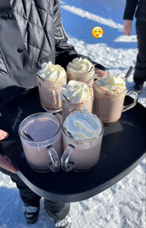 Gold Jewellery Necklace, Cabin Trip, Christmas Bucket, Necklace Stack, Summer Recipe, Snow Trip, I Love Winter, Ski Season, Winter Photos