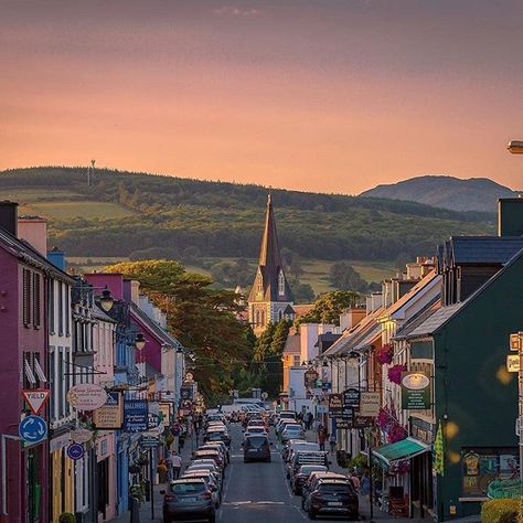 Sunset over Kenmare Co. Kerry . . .  Photo by @robert_ziegenfuss . . . #irelandtravel #kenmare #cokerry #ireland #visitireland #irishtown #sunsetchaser Kenmare Ireland, Ireland Aesthetic, County Kerry, Visit Ireland, Instagram Photo Ideas Posts, Beautiful Sights, Galway, Ireland Travel, Northern Ireland