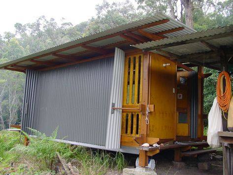 Richard Leplastrier, Block House, Tin House, Timber Architecture, House Cladding, Natural Homes, Modern Tiny House, Modern Beach House, House Cabin