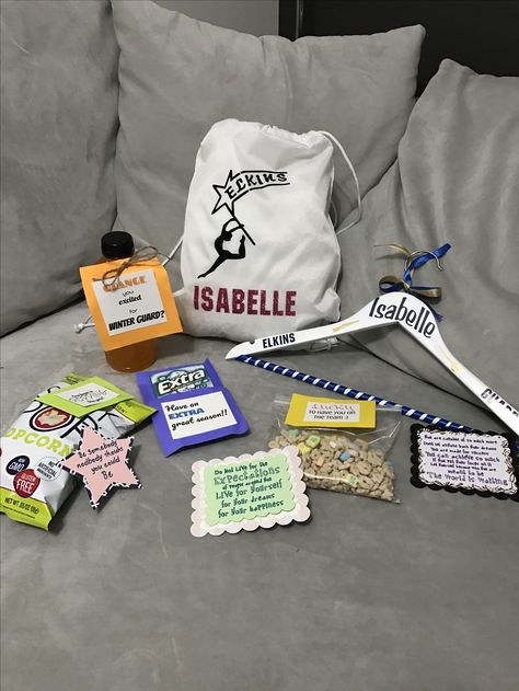 Color guard goodie bag #1 for the winter season Color Guard Gift Baskets, Flag Team Color Guard, Color Guard Bag, Color Guard Team Gifts, Color Guard Senior Gifts, Color Guard Gift Bags, Color Guard Goodie Bag Ideas, Marching Band Goodie Bag Ideas, Colorguard Gifts Ideas