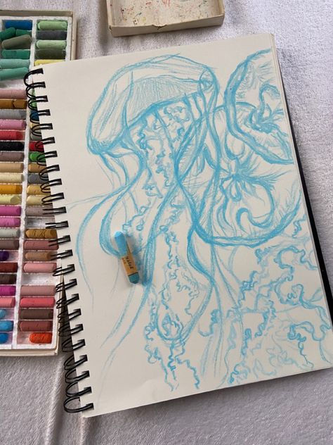 Draw Books, Art Macramé, Jellyfish Drawing, Soft Pastels Drawing, Jellyfish Painting, Random Drawings, Gcse Art Sketchbook, Sketchbook Inspo, Jellyfish Art