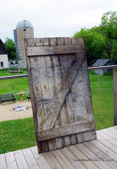 Barn Door Tables, Door Dining Table, Deck Wood, Barn Table, Outdoor Eating Area, Old Barn Doors, Building A Barn Door, Door Table, Eating Area