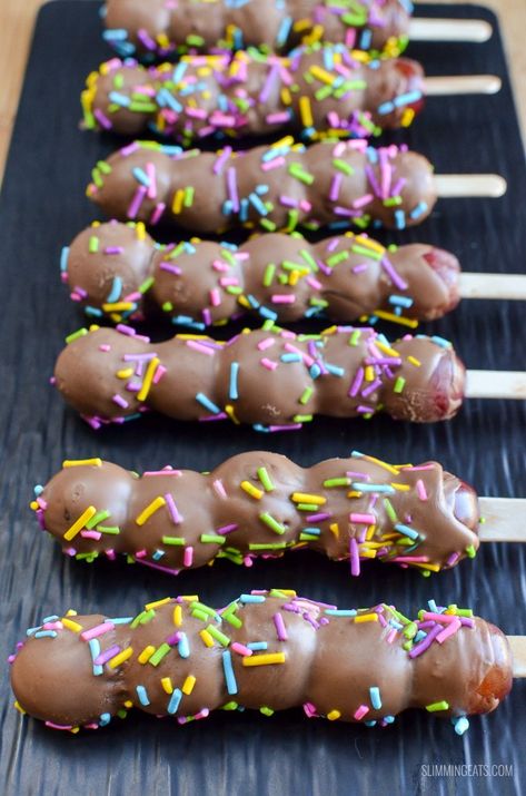 Dipped Grapes, Grape Popsicles, Low Syn Treats, Grape Snacks, Home Made Candy, Fruit Facts, Yummy Pasta Recipes, Sweet Treats Recipes, Healthy Eating For Kids