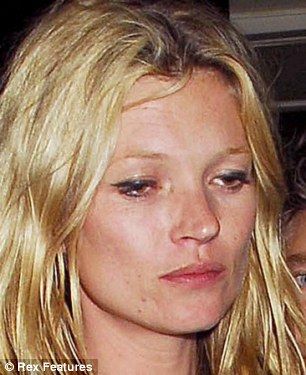 Kate Moss: The effect of 20 years of drink, drugs and partying Kate Moss Ciggerate, Kate Moss Partying, Kate Moss Now, Meg Myers, Pete Doherty, Girls Run The World, Drip Art, Rockstar Gf, 00s Fashion