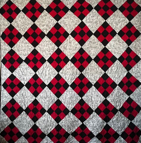 Yellowstone Quilt Pattern Free, Beth Dutton Quilt Pattern Free, Beth Dutton Quilt, Yellowstone Quilt, Quilt Pattern Free, Beth Dutton, Quilts Patterns, Yellow Stone, Quilt Patterns Free