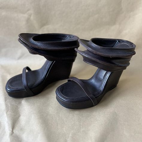 Rick Owens Heels, Trashion Fashion, Brown Leather Wedges, Mules Sandals, Heeled Mules Sandals, Heel Mules, Mule Sandals, Sandals Brands, Leather Wedges