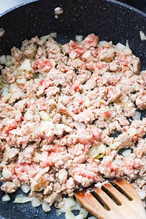 Italian sausage and diced onion cooking in a skillet Potatoes Loaded, Sausage Potato Casserole, Sausage Casserole Recipes, Sausage Recipes For Dinner, Sausage Potato, Mexican Chicken Casserole, Main Dish Casseroles, Italian Sausage Recipes, Hearty Dinner Recipes