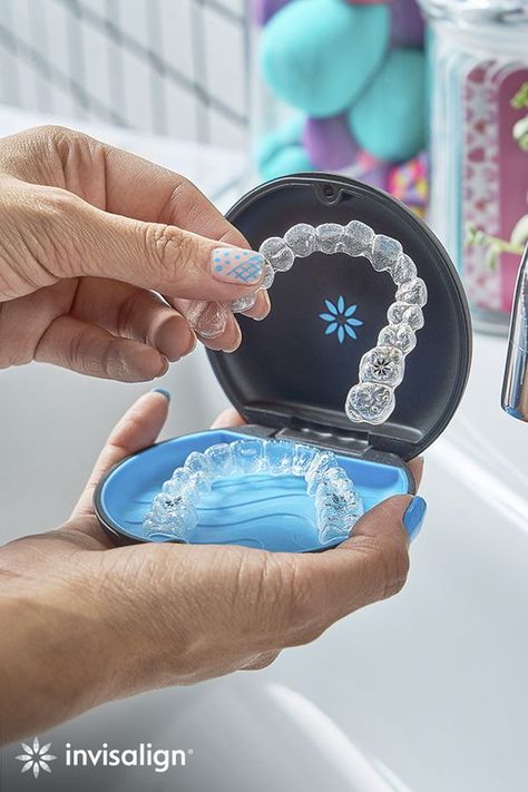 Clear Aligner, Invisalign Aligners, Straight Smile, Clear Aligners, Straight Teeth, Teeth Straightening, Metal Braces, Smile Teeth, Best Teeth Whitening