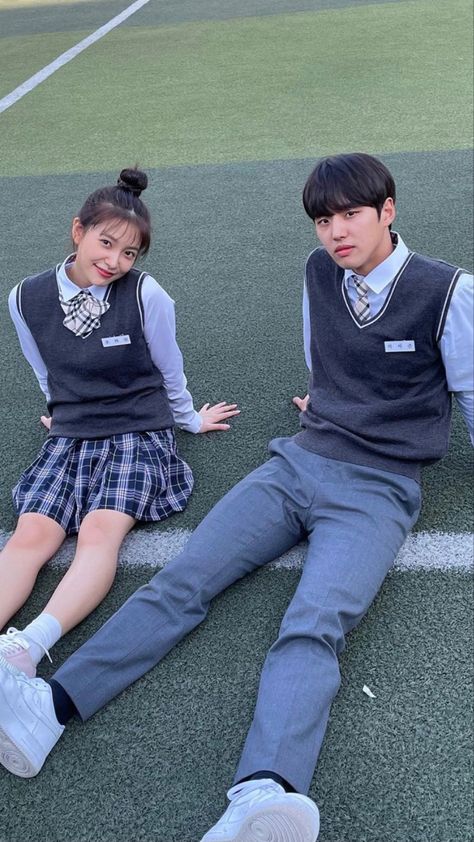 Korean School Uniform Boys And Girls, Korean Uniform School, Hongseok Pentagon, College Uniform, Outfit Korean Style, School Uniform Fashion, School Uniform Outfits, Boys School Uniform, Blue Birthday