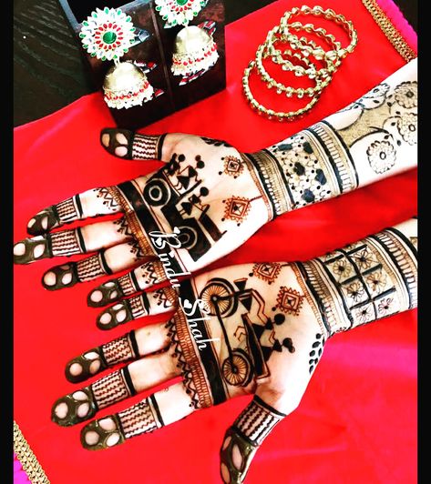 Warli Art Mehendi Designs, Arebic Mahendi, Mehndi Leg, Teej Mehendi, Mehndi Basic, Designer Mehendi, Holi Theme, Mehndi Ideas, Beginner Henna