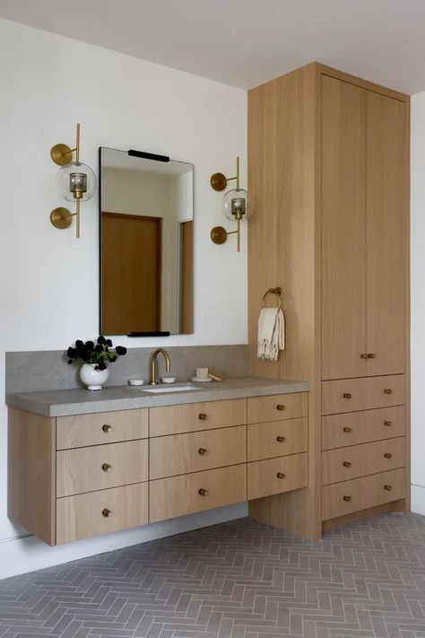 custom floating white oak vanity by Lindsey Brooke Design Herringbone Floor Tiles, Vanity With Linen Cabinet, Oak Vanity Bathroom, White Oak Vanity, Oak Bathroom Cabinets, Organic Modern Bathroom, Herringbone Tile Floors, Stone Counter, Oak Vanity