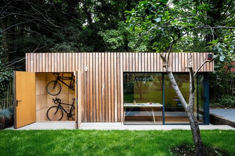 Garden Room Office with Bike Shed, London - Modern - Home Office - London - by Green Studios | Houzz UK Garden Shed Office, Garden Office Ideas, Live Work Studio, Tiny Home Office, Shed Office, Modern Bike, Shed Kits, Outdoor Office, Bike Shed