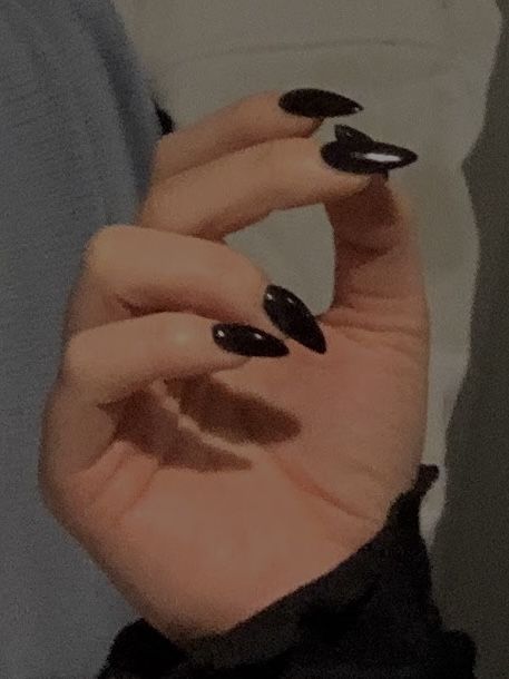 Dark Black Nails, Halloween Nails Witch, Pointy Almond Nails, Opi Lincoln Park After Dark, Pointy Almond, Simple Halloween Nails, Dark Acrylic Nails, Powder Dip Nails, Lincoln Park After Dark