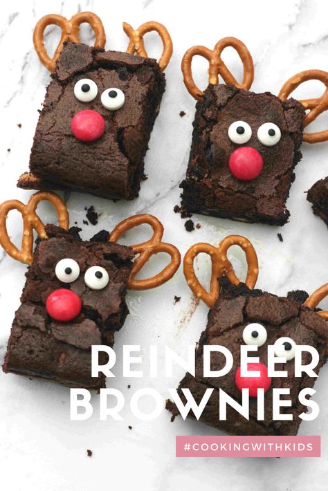 Reindeer Brownies, Reindeer Brownie, Cute Christmas Desserts, Baking With Toddlers, Christmas Brownies, Christmas Buffet, Lemon Cake Mixes, Brownies Recipe Easy, Xmas Food