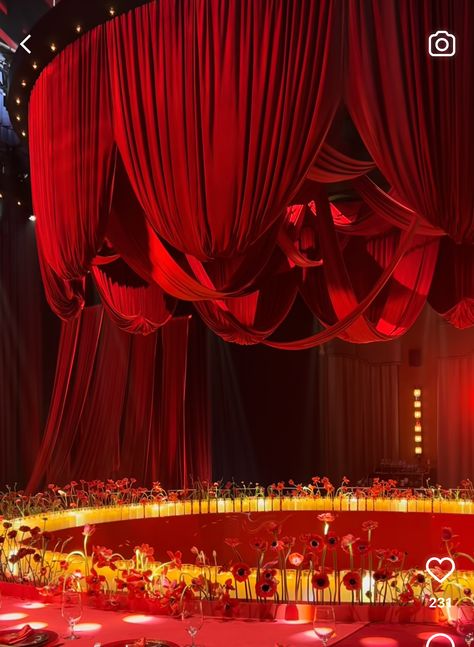 Moulin Rouge Stage, Event Set Up, Fabric Draping Wedding, Dnd Room, Red Velvet Interior, Egyptian Wedding, Red Carpet Wedding, Draping Wedding, Circus Aesthetic