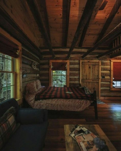 Fall Cabin, Cabin Room, Elegant Bedroom Decor, Cabin Trip, Cabin Aesthetic, Beach Cabin, Rustic Room, Little Cabin, Hotel Motel