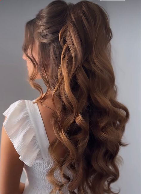 Bride Hairstyles Half Up Half Down, Tail Hairstyle, Formal Hairstyles For Long Hair, Bridesmaid Hair Makeup, Ball Hairstyles, Long Hair Wedding Styles, Prom Hairstyles For Long Hair, Wedding Hair Inspiration, Hairdo For Long Hair