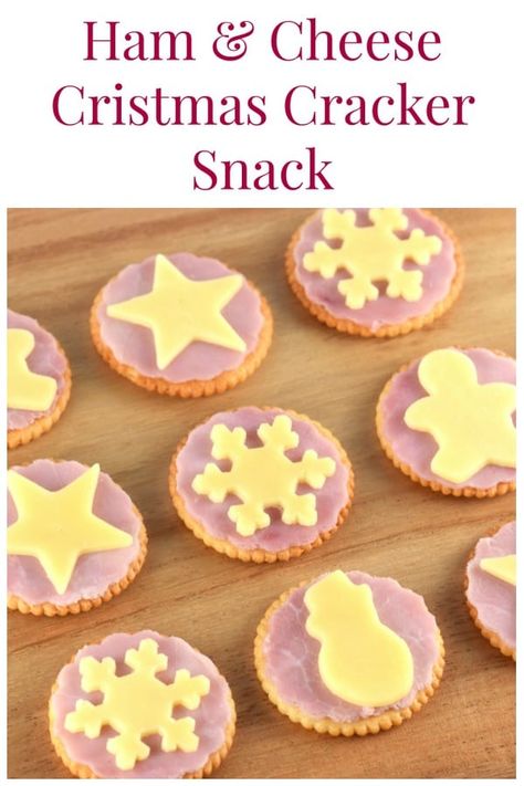 These fun crackers make a great Christmas themed snack for kids or cute Christmas party food - quick and easy Christmas recipe for kids #EatsAmazing #ChristmasFood #ChristmasParty #funfood #foodart #kidsfood #Christmas #Partyfood #snack #easyrecipe #festivefood Kid Christmas Party Food, Cheese Christmas, Christmas Recipes For Kids, Snack For Kids, Christmas Recipes Easy, Recipe For Kids, Fingerfood Party, Christmas Cracker, Christmas Recipe