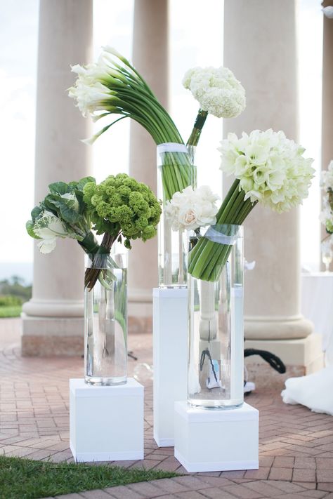 Modern Green and White Ceremony Arrangements Modern Wedding Flowers Arrangements, Flower Arrangements For Weddings, Vases With Flowers, Ceremony Arrangement, Modern Arrangements, Green Centerpieces, White Flower Arrangements, Modern Wedding Flowers, Flower Arrangement Designs