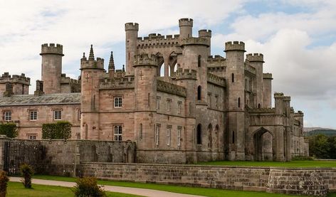 Lowther Castle land is more than 1000 years old and was bought by Dolfin De Lowther. It is one of the oldest properties in England that stayed with the same family. It belonged to the Lowther family and is now open to the public. Surrounded by beautiful woodland and ancient garden, this ruined castle can be a perfect place to enjoy the peacefulness and perfection of nature. Ancient Garden, Ruined Castle, English Castles, Castles In England, 1000 Years, Courtyard House, Cumbria, Now Open, Tower Bridge