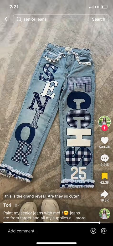 Homecoming Overalls Senior Diy, Hoco Jeans Painted, Senior Jeans Ideas High Schools, Homecoming Jeans Ideas, Senior Painted Jeans, Senior Year Diy, Senior Year Things, Senior Jeans, Graduation Look