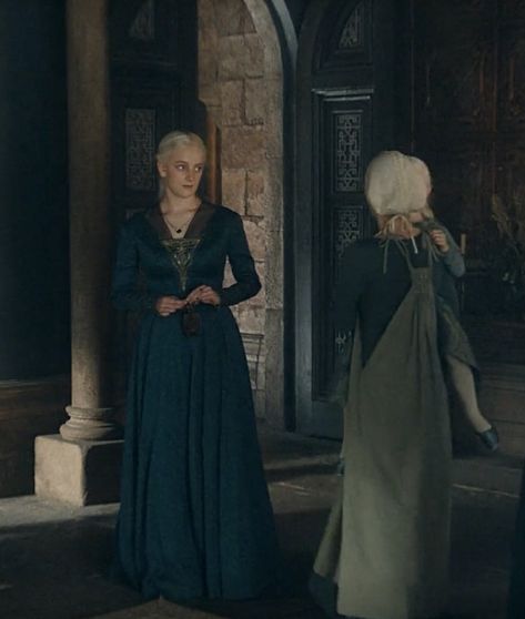 Episode 3 Jaehaera Targaryen, Tv Show House, Helaena Targaryen, Barbie Drawing, A Dance With Dragons, Targaryen Aesthetic, Game Of Thrones Art, The Curse, House Targaryen