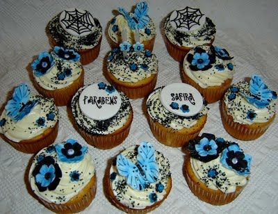 Corpse Bride Themed Food, Corpse Bride Cupcakes, Corpse Bride Party, Debut Theme Ideas, Bride Cupcakes, Sweet Business, Bride Cookies, Debut Theme, Quinceañera Ideas