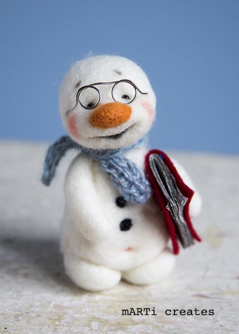 Felted People, Felted Snowman, Needle Felted Ornaments, Felt Snowman, Needle Felting Diy, Needle Felted Christmas, Crafty Christmas, Needle Felting Tutorials, Needle Felting Projects