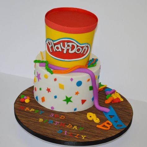 Play-Doh birthday cake - by krumblies @ CakesDecor.com - cake decorating website Playdough Party Decorations, Playdoh Party Decorations, Play Doh Birthday Party Decorations, Birthday Cake Playdough, Play Doh Theme Cake, Playdough Cake, Play Doh Party, Baby Cakes, Cool Cake Designs