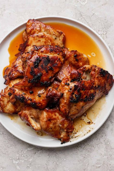 JUICY Blackstone Chicken Thighs are a must-make! They are so easy and can be used in salads, burritos and in tacos! #blacksstonechickenthighs #blacksstonechickenthighsbonein #blacksstonechickenthighsrecipes #blacksstonechickenthighsketo Black Stone Chicken Thighs, Blackstone Chicken, Boneless Skinless Chicken Thighs, Skinless Chicken Thighs, Boneless Skinless Chicken, Chicken Thighs, Burritos, Tacos, Cooking Recipes