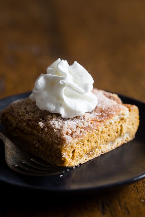 These pumpkin churro cheesecake bars are going to be your new favorite fall treat! A fun twist to pumpkin cheesecake with a crispy pumpkin spice sugar crescent roll topping. Super easy to make and perfect for all your holiday dessert tables! Pumpkin Churro Cheesecake, Yankee Recipes, Churro Cheesecake Bars, Mexican Desserts, Churro Cheesecake, Pumpkin Cheesecake Bars, Pumpkin Eater, Holiday Desserts Table, Best Cheesecake