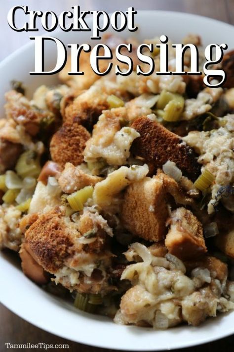 Crock Pot Thanksgiving, Easy Thanksgiving Stuffing, Crock Pot Stuffing, Holiday Crockpot, Crockpot Dressing, Stuffing Recipes Crockpot, Thanksgiving Stuffing Recipe, Crockpot Stuffing, Stuffing Thanksgiving