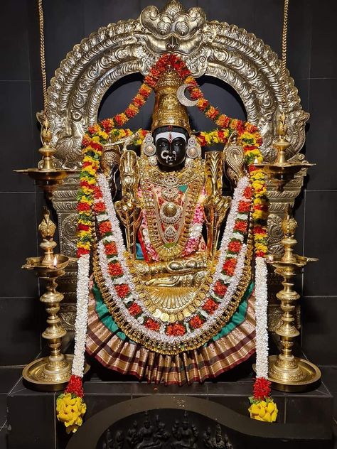 Kanchi Kamakshi, Lalitha Tripurasundari, Puja Ghar, Kali Images, Lord Venkateswara, Bhagvan Wallpapers, Shri Yantra, Aadi Shakti, Shakti Goddess