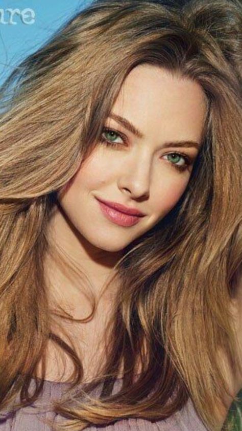 amanda seyfried Amanda Seyfried Hair, Letters To Juliet, Dominic Cooper, Hair Color Light Brown, Light Hair Color, Ben Barnes, Dear John, Actrices Hollywood, Keira Knightley