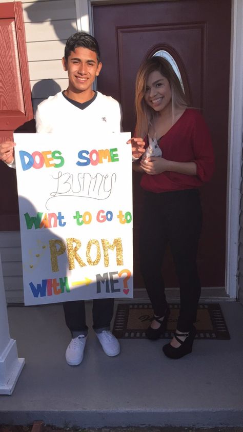 Cute bunny promposal Bunny Hoco Proposal, Bad Bunny Hoco Proposal, Bad Bunny Promposal, Cute Promposal, Dance Proposals, Prom Proposals, Cute Prom Proposals, Asking To Prom, Dance Proposal