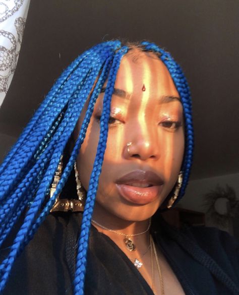 DEETRANADA💙 Blue Box Braids, Blue Braids, Colored Hairstyles, Small Box Braids, Blonde Box Braids, Braided Hairdo, Styles Braids, Short Box Braids, Yennefer Of Vengerberg