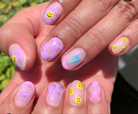 Checkered, flames, lightning bolt, smiley faces, flowers Checkered Smiley Nails, Checkered And Smiley Nails, Short Smiley Face Nails, Checkered Smiley Face Nails, Smiley Face Flower Nails, Lightning Bolt Nail Art, Lightening Bolt Nail Design, Happy Face Nails, Bolt Nails