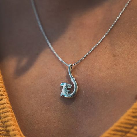 Environmental Habits, Shark Items, Hammerhead Shark Necklace, Cape Clasp, Hammerhead Sharks, Shark Jewelry, Shark Conservation, Nails Jewelry, Shark Pendant