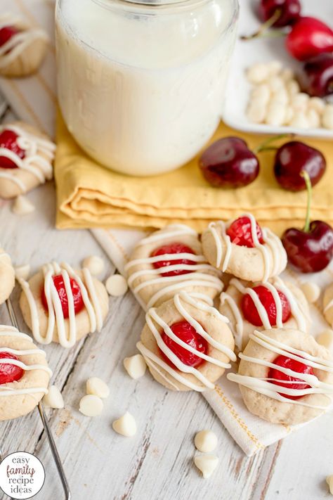 Cherry Thumbprint Cookie Recipe - The Best Christmas Cherry Cookies - Easy Family Recipe Ideas Christmas Cherry Cookies, Cherry Thumbprint Cookies, Cherry Almond Cookies, Thumbprint Cookies Christmas, Cookies Raspberry, Thumbprint Cookie Recipe, Raspberry Thumbprint, Thumbprint Cookie, Christmas Cookie Recipes Holiday