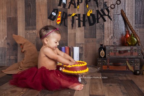 1st birthday cake smash harry potter theme The Chosen One First Birthday Photoshoot, Harry Potter One Year Birthday, Harry Potter 1st Birthday Girl, Harry Potter First Birthday Girl, Harry Potter Smash Cake, Harry Potter Cake Smash, The Chosen One First Birthday, Harry Potter 1st Birthday, Harry Potter Baby Birthday