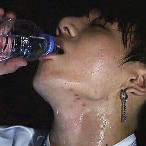 Jungkook's Abs, I Do Not Care, Jungkook Selca, Jeon Jungkook Photoshoot, First Love Bts, Jungkook Aesthetic, The Perfect Guy, Jungkook Abs, Natural Face