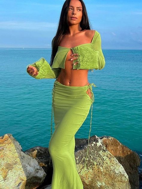 Mesh Maxi Skirt Matching Set | Multiple Colours https://pinklimes.co.uk/products/mesh-maxi-skirt-matching-set-multiple-colours PinkLimes #streetwear #y2k #y2kfashion #y2kaesthetic #slay #kawaii #offensiveslogan #babytee #croptop #indiegirl #trendingfashion #2000s #naughties #90s #streetweardaily 2 Piece Skirt Outfit, Dress Sets, Earthy Outfits, Looks Party, Lace Top Long Sleeve, Holiday Party Outfit, Set Outfit, Cropped Cardigan, Piece Dress