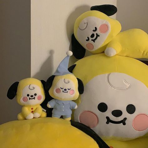 Chimmy Aesthetic, Bts Plushies, Jimin Fanart, Bts Merch, Kawaii Plushies, Bts Chibi, Album Bts, Birthday Wishlist, Cute Stuffed Animals