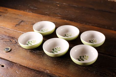 Dip Bowls, Chinese Bowls, Unique Plates, Individual Servings, Dip Bowl, Dish Sets, Kitchen Stuff, Plates And Bowls, Serving Dishes