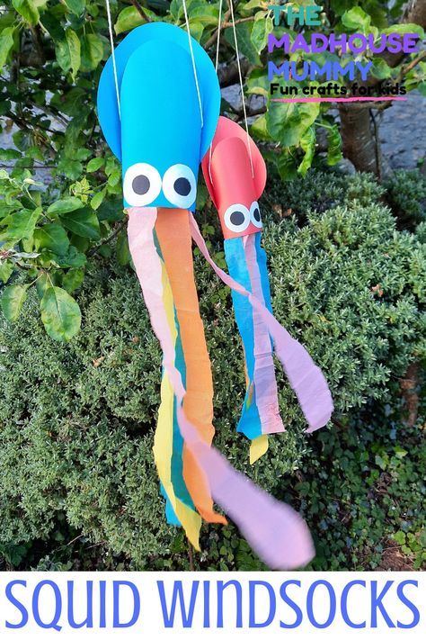 Cute and easy DIY squid windsock craft for kids. Cute ocean craft for children, perfect for playing with in the garden. Great for making with preschool and older children. #undertheseacraft #oceancraft #kidscrafts #squid Squid Crafts For Kids, Octopus Paper Craft, Diy Squid, Windsock Craft, Beach Crafts For Kids, Ocean Craft, Sea Ideas, Steam Lab, Snail And The Whale