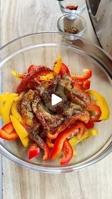 Airfryer Recept, Fajita Chicken, Chicken Wraps, Air Frying, Chicken Fajitas, July 15, Fajitas, Air Fryer Recipes, Air Fryer