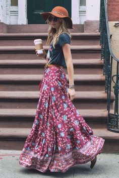 95+ Spring Boho Outfits that exudes carefree elegance & are perfect spring/summer dresses for 2020 - Hike n Dip Boho Fashion Dresses, Look Hippie Chic, Rok Outfit, Look Boho Chic, Skirt Diy, Thanksgiving Outfit Women, Boho Mode, Boho Styl, Mode Hippie