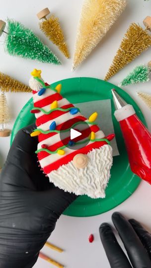 Pocky Sticks, American Buttercream, Tall Hat, Piping Techniques, Holiday Cupcakes, Piping Tips, Christmas Gnomes, Christmas Cupcakes, It Goes On