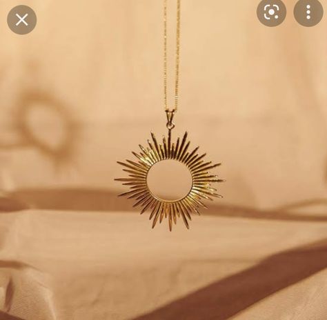 Gold Sun Necklace, Angel Accessories, Jewelry Mood Board, Small Earrings Gold, Dope Jewelry Accessories, Sunshine Necklace, Cute Engagement Rings, Sun Necklace, Gold Sun