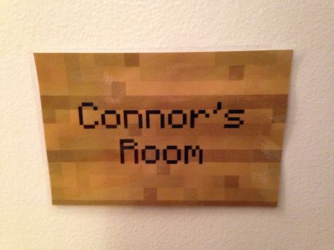 Minecraft door Minecraft Door Design Real Life, Aesthetic Door Sign Ideas, Minecraft Door Decoration, Minecraft Door Painting, Anime Door Decoration, Minecraft Painting Ideas On Canvas, Door Decorations Bedroom Aesthetic, Minecraft Sign Ideas, Diy Minecraft Gifts